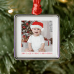 Ornamento De Metal Baby First Christmas Photo Keepsasaame<br><div class="desc">Capture o primeiro Natal do bebê com uma foto de feriado e personalize com o nome do bebê. Adicione a foto e o nome do seu bebê para criar uma tradição alegre de feriado que você vai adorar trazer ano após ano.</div>