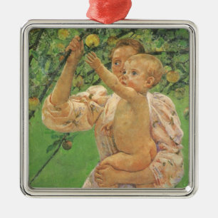 Ornamento De Metal Bebê Alcançando uma Maçã de Mary Cassatt