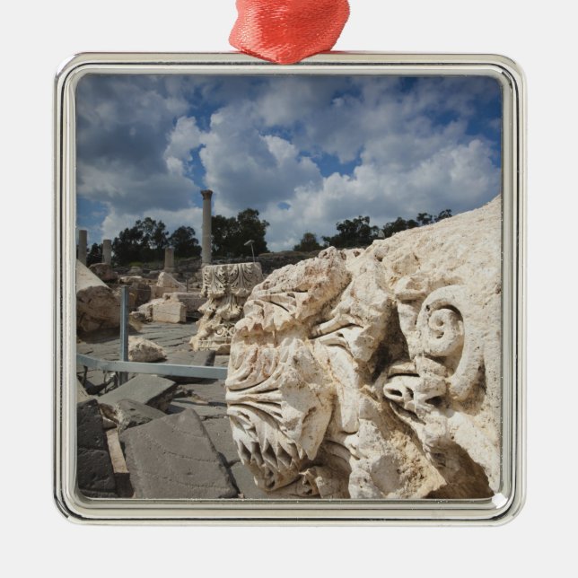 Ornamento De Metal Beit she-An National Park, ruínas da era romana (Frente)