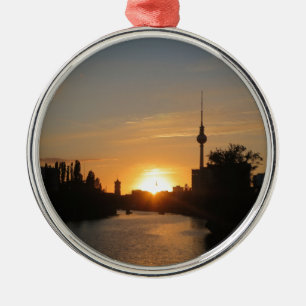 Ornamento De Metal Berlim Alemanha Skyline Night Postcard Fernsehturm