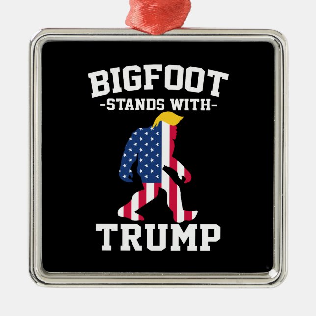 Ornamento De Metal Bigfoot Com Eleições Trump 2024 (Frente)