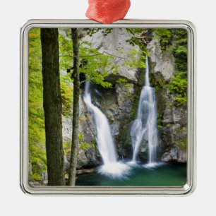 Ornamento De Metal Bish Bash Falls no Bish Bash Falls State Park