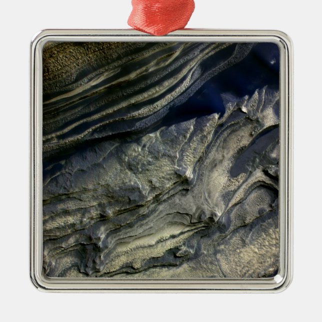 Ornamento De Metal Camadas expostas no Desfiladeiro Polar (Frente)