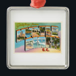 Ornamento De Metal Cartão do vintage do SC de Myrtle Beach South<br><div class="desc">SC de Myrtle Beach,  South Carolina

Um nostálgico,  imagem do cartão da lembrança das viagens vintage,  um design retro autêntico. Cumprimentos dos Americano Projeção cinematográfica Virtual Touring Empresa!</div>