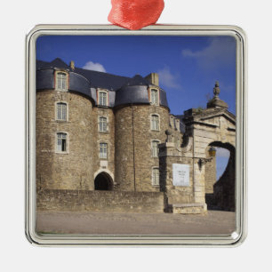 Ornamento De Metal Castle and Museum, Boulogne, Pas-de-Calais,