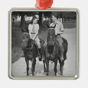 Ornamento De Metal Cavalos de equitação do casal