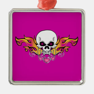 Ornamento De Metal Caveira Flamejante e Corações