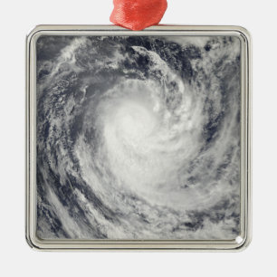 Ornamento De Metal Ciclone Rene sobre o oceano de South Pacific