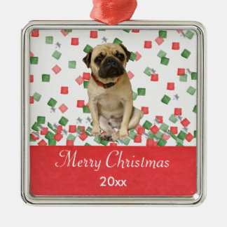 Ornamento De Metal Confetes pintados do Natal do Pug à disposição