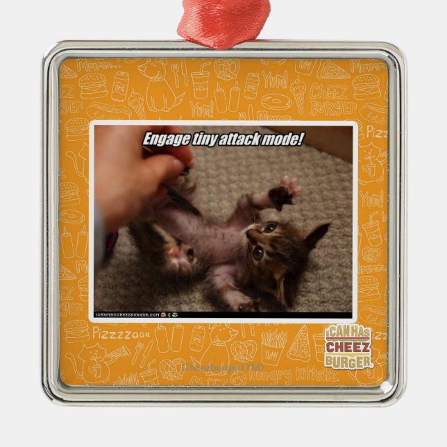 Ornamento De Metal Contrate o modo minúsculo do ataque! (Frente)