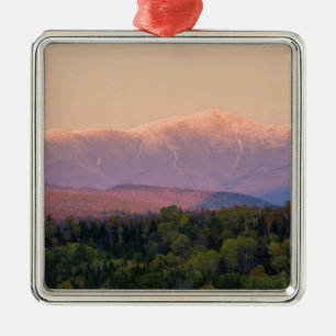 Ornamento De Metal Crepúsculo e Monte Washington em New Hampshire