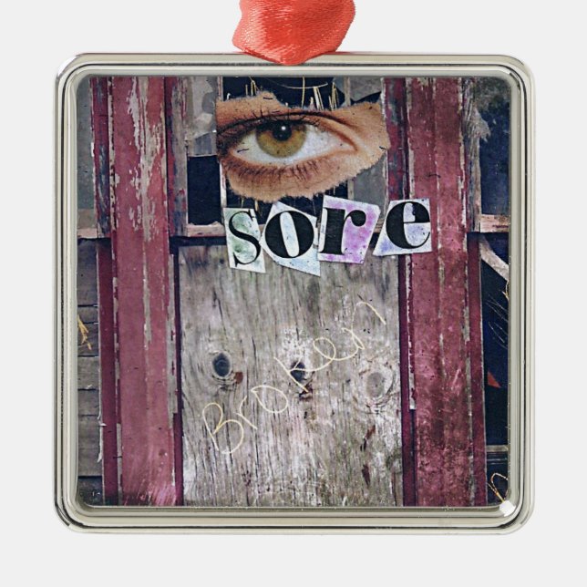 Ornamento De Metal dor ocular (Frente)