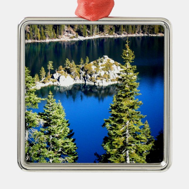 ORNAMENTO DE METAL EMERALD BAY (Frente)