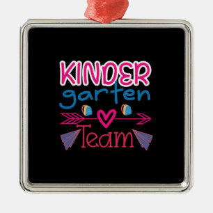 Ornamento De Metal Equipe do Kinder Garten