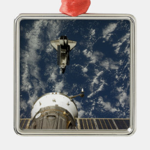 Ornamento De Metal Esforço do vaivém espacial e uma nave espacial d