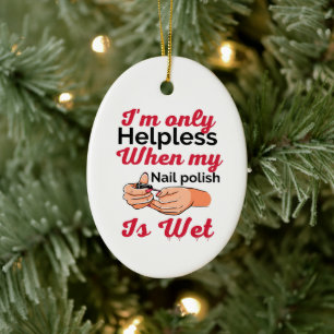 Ornamento de metal esmalte em unhas