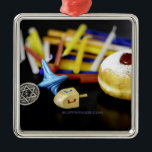 Ornamento De Metal Estrela Feliz de Hanukkah de David menorah Dreidel<br><div class="desc">Feliz Estrela de Chanucá de David menorah Dreidel SlipperyVelas de Celebração de Joe Hebraico Judeu Chanukah dá decorações religiosa Judaísmo</div>
