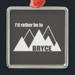 Ornamento De Metal Eu Preferencialmente Em Bryce Canyon Mountain<br><div class="desc">O Parque Nacional do Bryce Canyon, no sul de Utah, é conhecido por rabinos coloridos, que são formações rochosas em forma de spire.</div>