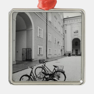 Ornamento De Metal Europa, Áustria, Salzburgo. Bicicletas na