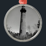 Ornamento De Metal Farol Currituck<br><div class="desc">Farol Currituck</div>