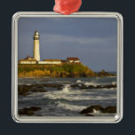 Ornamento De Metal Farol em Pigeon Point State Beach em San 2<br><div class="desc">COPYRIGHT Chuck Haney / DanitaDelimont.com| US05 CHA0151.jpg| Farol em Pigeon Point State Beach,  no condado de San Mateo,  Califórnia,  EUA</div>