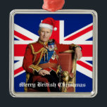 Ornamento De Metal Feliz de Natal britânico Rei Charles III<br><div class="desc">Rei Carlos III com bandeira britânica saudação de Natal. Texto "Natal britânico Feliz"</div>