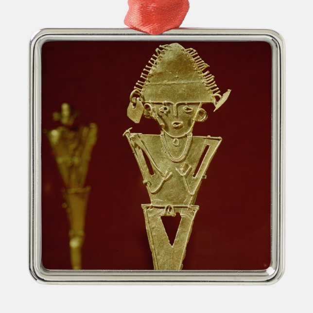 Ornamento De Metal Figura antropomórfica de um guerreiro (Frente)