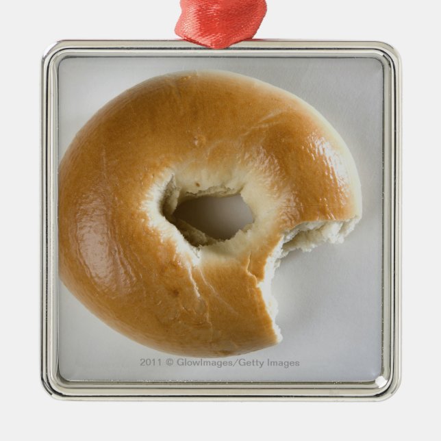 Ornamento De Metal Fim-acima de um bagel (Frente)