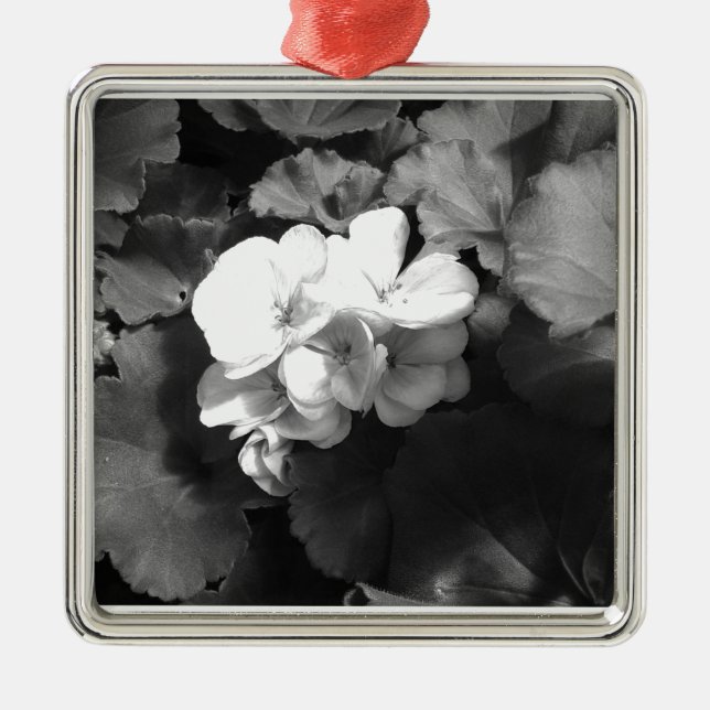 Ornamento De Metal Flor em Preto e Branco (Frente)