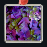 Ornamento De Metal Flores magenta púrpura amarelas Hydrangas<br><div class="desc">Hidrópias roxas muito bonito com um toque de dedos e amarelos. Perfeito para primavera, verão ou eventos de outono. Lindas hagens púrpuras para ocasiões de campo, boho, jardim e tema floral. Para começar a alterar nomes e detalhes do evento, clique em "Personalizar este modelo" e edite o texto nas caixas...</div>