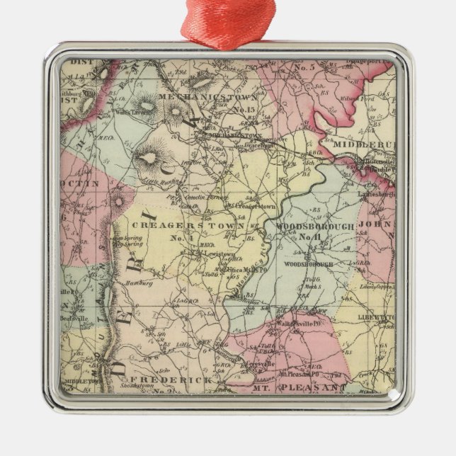 Ornamento De Metal Frederick (Frente)