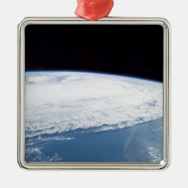 Ornamento De Metal Furacão Ophelia (Frente)