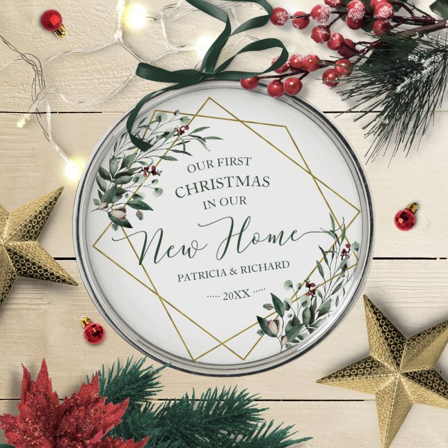 Ornamento De Metal Gerenciar Nosso Primeiro Natal Em Nossa Nova Casa (Criador carregado)