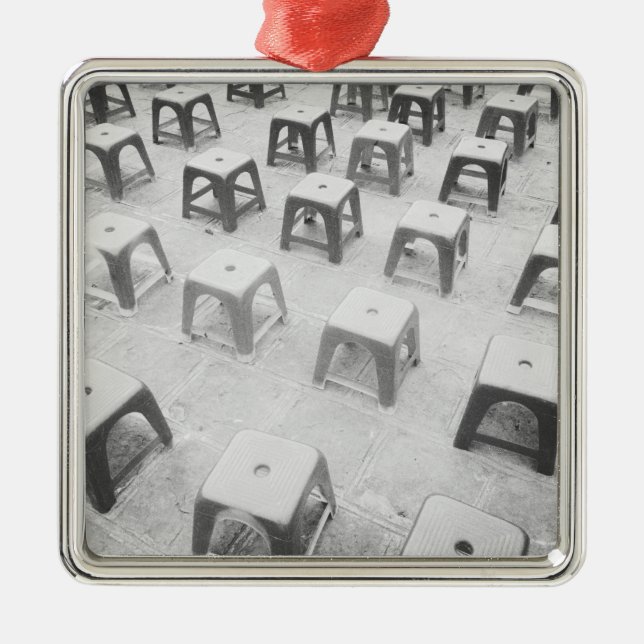 Ornamento De Metal Hanói Vietnã, Ferramentas Plásticas no Templo de (Frente)