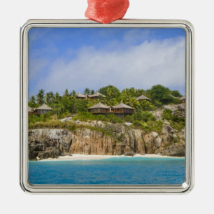 Ornamento De Metal Ilha Resort Fregate (PR)