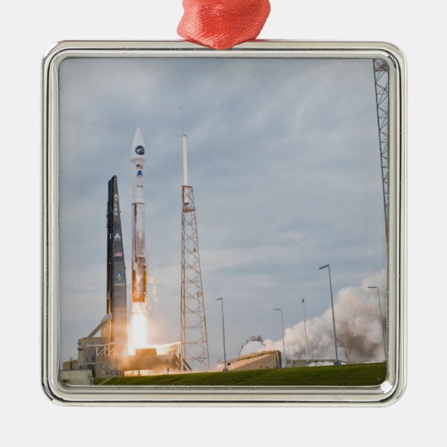 Ornamento De Metal Incêndio e sinal de fumo (Frente)