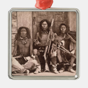 Ornamento De Metal Indianos de Spokane, 1861 (foto de b/w)