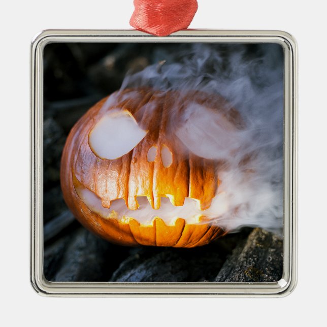 Ornamento De Metal Jack-o-Lanterna Halloween Pumpkin Head on Fire (Frente)
