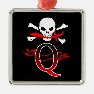 Ornamento De Metal Jolly Roger Q Monograma Inicial