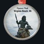 Ornamento De Metal King Neptune Park, Virginia Beach, VA<br><div class="desc">Feche a estátua do Rei Netuno,  no Parque Netuno,  Virginia Beach,  VA.</div>