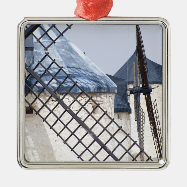 Ornamento De Metal La Mancha, Espanha. Don Quixote, famosamente incli (Frente)