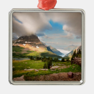Ornamento De Metal Lago alpino nebuloso mountains