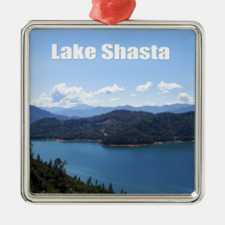 Ornamento De Metal Lago Shasta em Redding, Califórnia