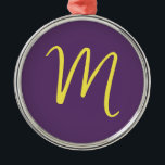 Ornamento De Metal Letra inicial Monograma Na moda Indigo Amarelo<br><div class="desc">Você gostaria de ter um produto com as iniciais do seu nome? É muito simples,  estética e atraente.</div>