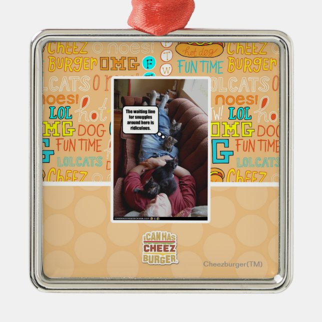 Ornamento De Metal Linha de espera para snuggles (Frente)