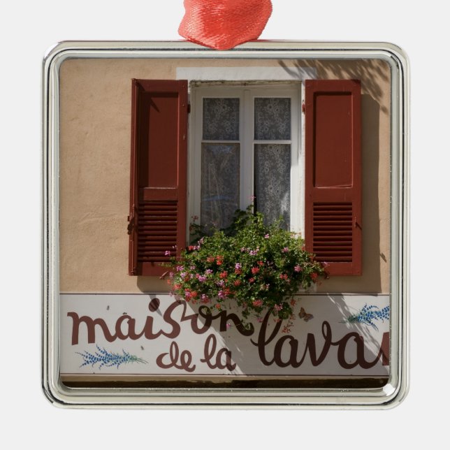 Ornamento De Metal Maison de la Lavande, Place du Couwert, (Frente)