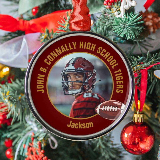 Ornamento De Metal Maroon Gold Football Player Photo Christmas (Criador carregado)