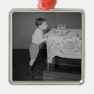 Ornamento De Metal Menino que funde para fora velas