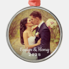 Ornamento De Metal Monograma de Foto Branco de Casamento Simplesmente