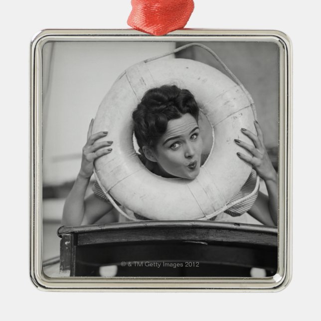 Ornamento De Metal Mulher que levanta 3 (Frente)